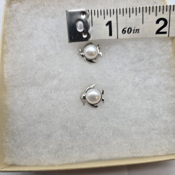 Penguin Faux Pearl Earrings Stud Silver ToneSOLD ON EB - Picture 3 of 6